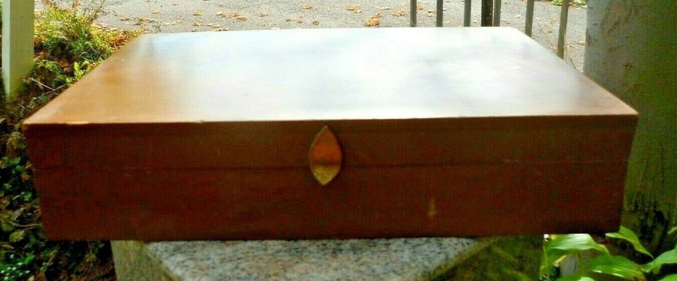 Oneida Wood Tarnish Resistant Flatware Silverware Chest Box Bakelite Vintage