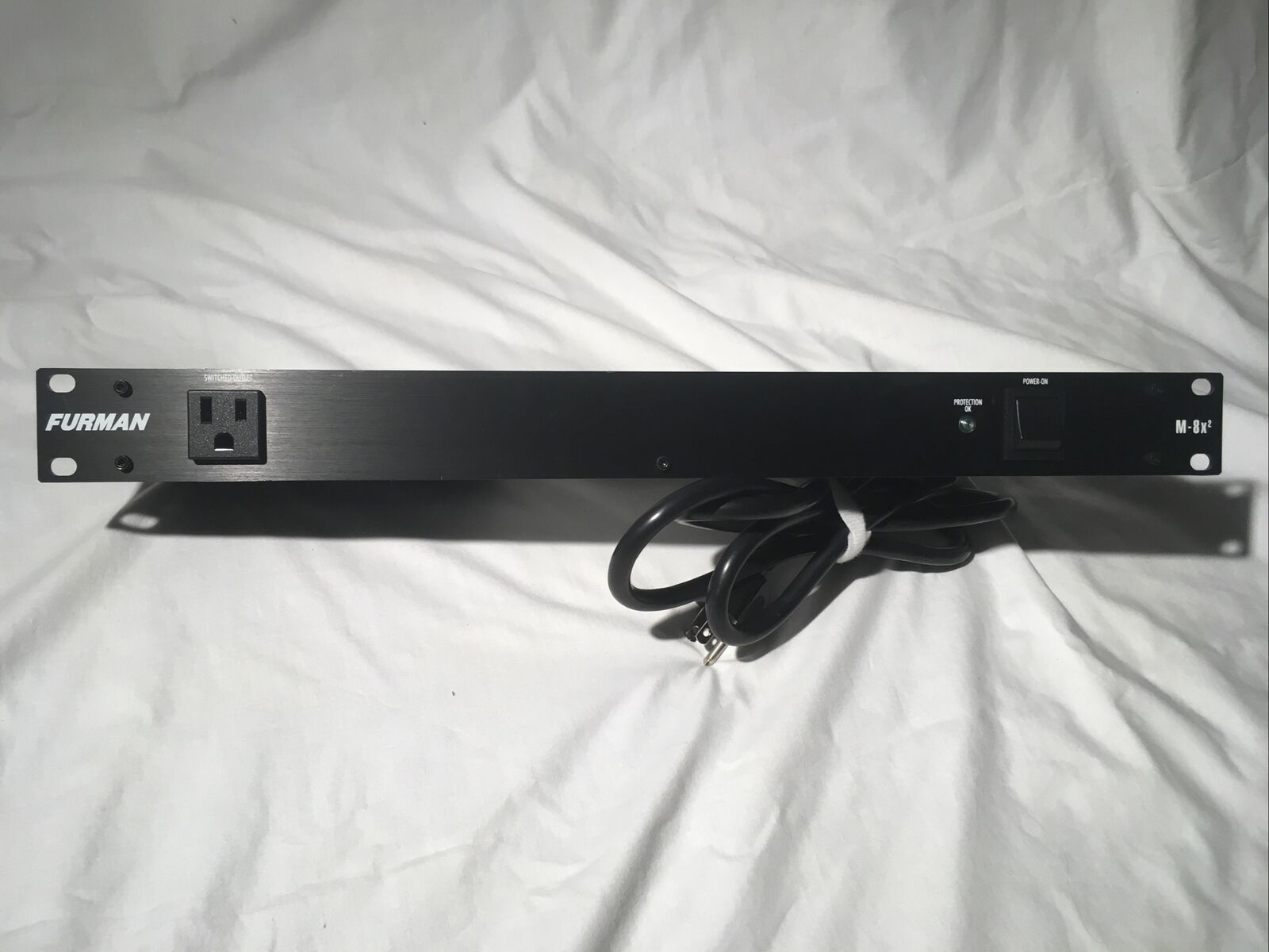 Furman M-8x2 9-outlet Rack Mount Power Conditioner, Used