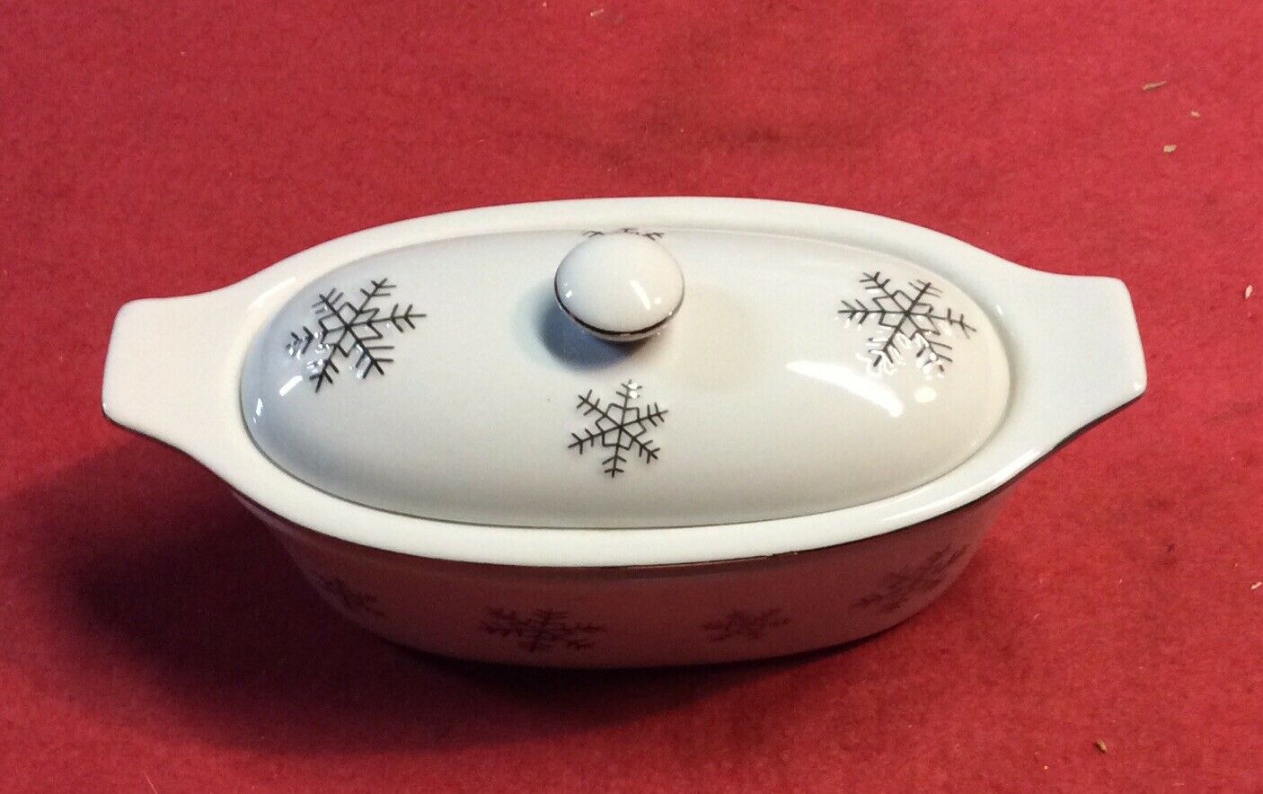 Vtg Cook Street Snowflake 3 Piece Butter Boat