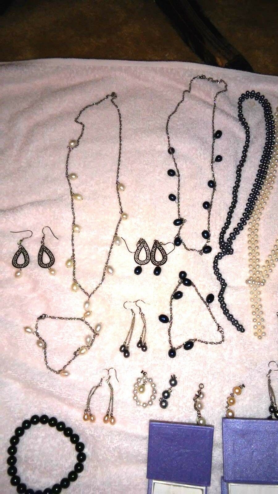 Lot Of Pearl Jewelry..........necklaces, Earrings, Pendants, Rings, Bracelets